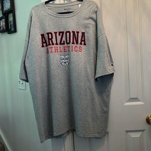 Champion NWT Arizona Athletics Short-sleeve T-shirt - size 3XL